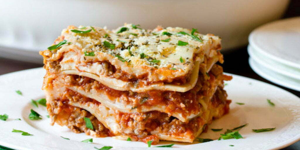 Lasagne rapide à la saucisse et aux champignons